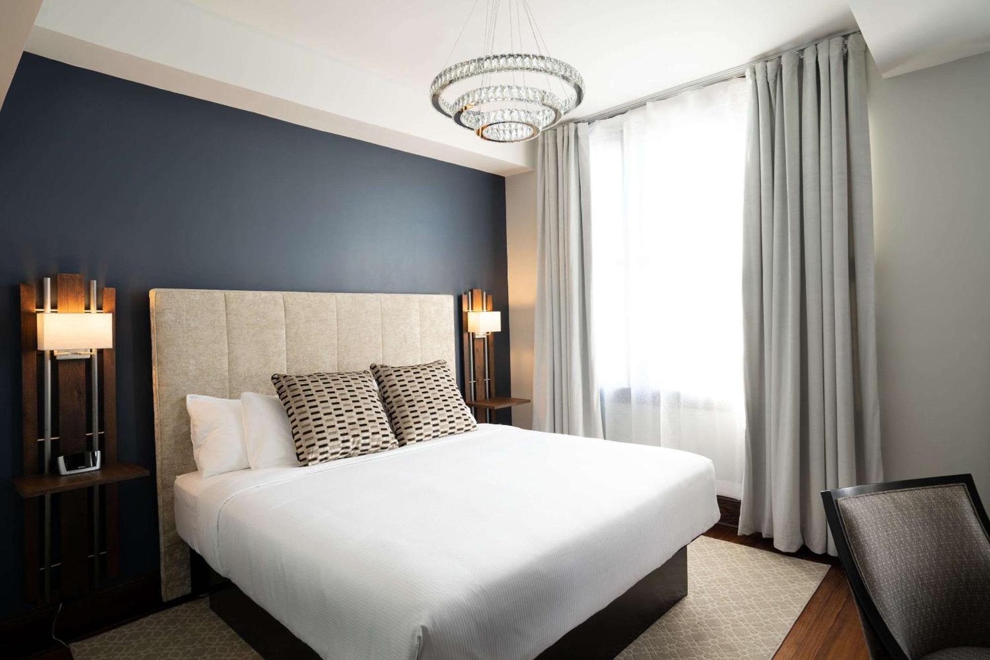 The Esquire Hotel Downtown Gastonia, Ascend Hotel Collection Exterior foto